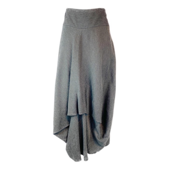 Sarah Pacini Dresses & Skirts - SARAH PACINI Grey Asymmetrical Flared Bubble Skirt